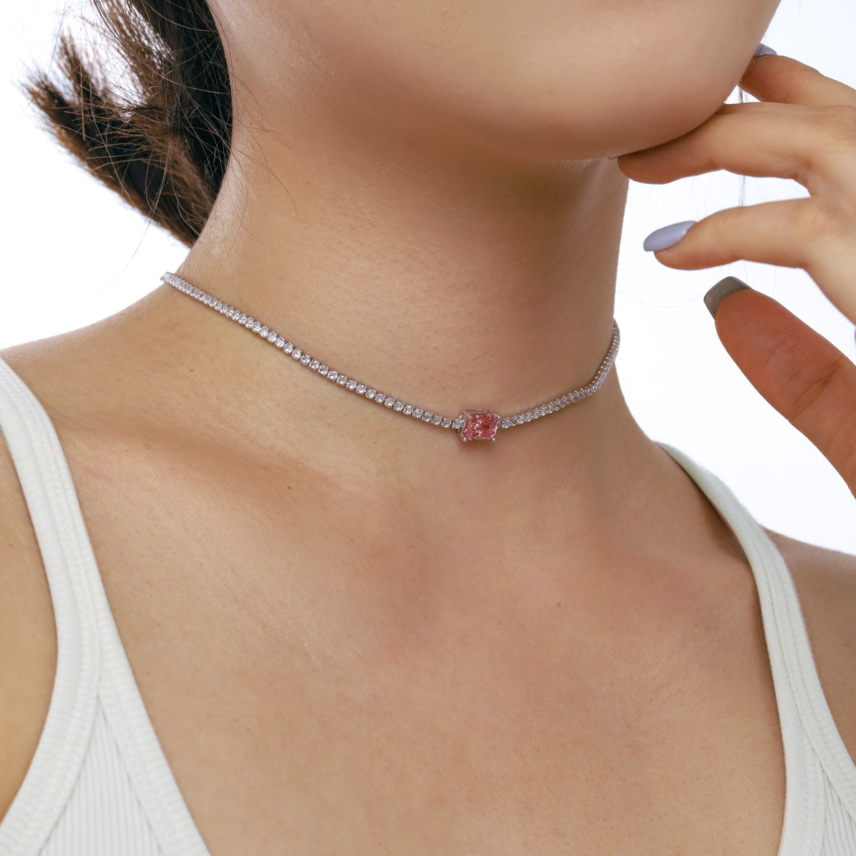 [Olivia Jewelry]2.0 carat Ornate Emerald Cut Necklace