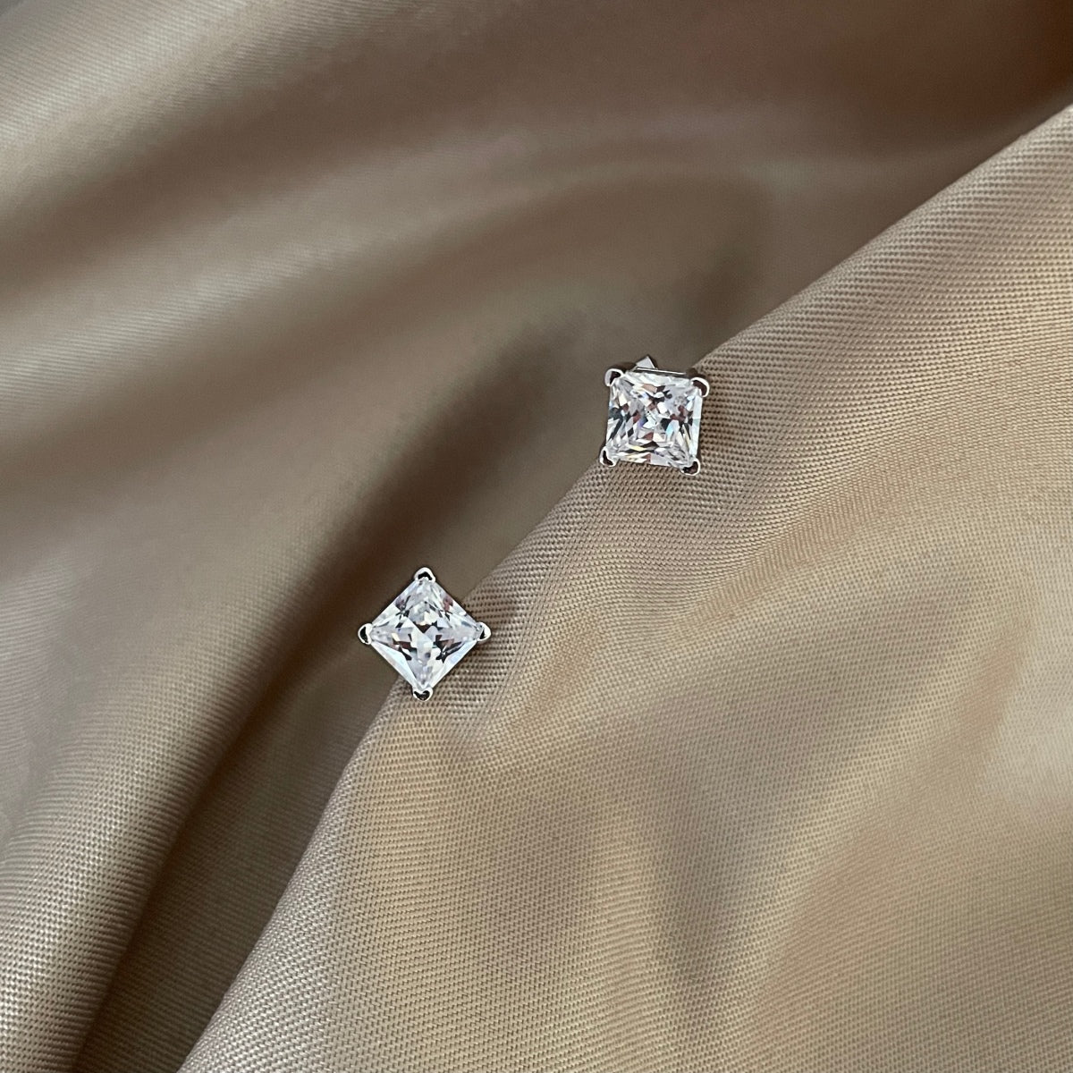 [Olivia Jewelry]Delicate Square Shape Earrings