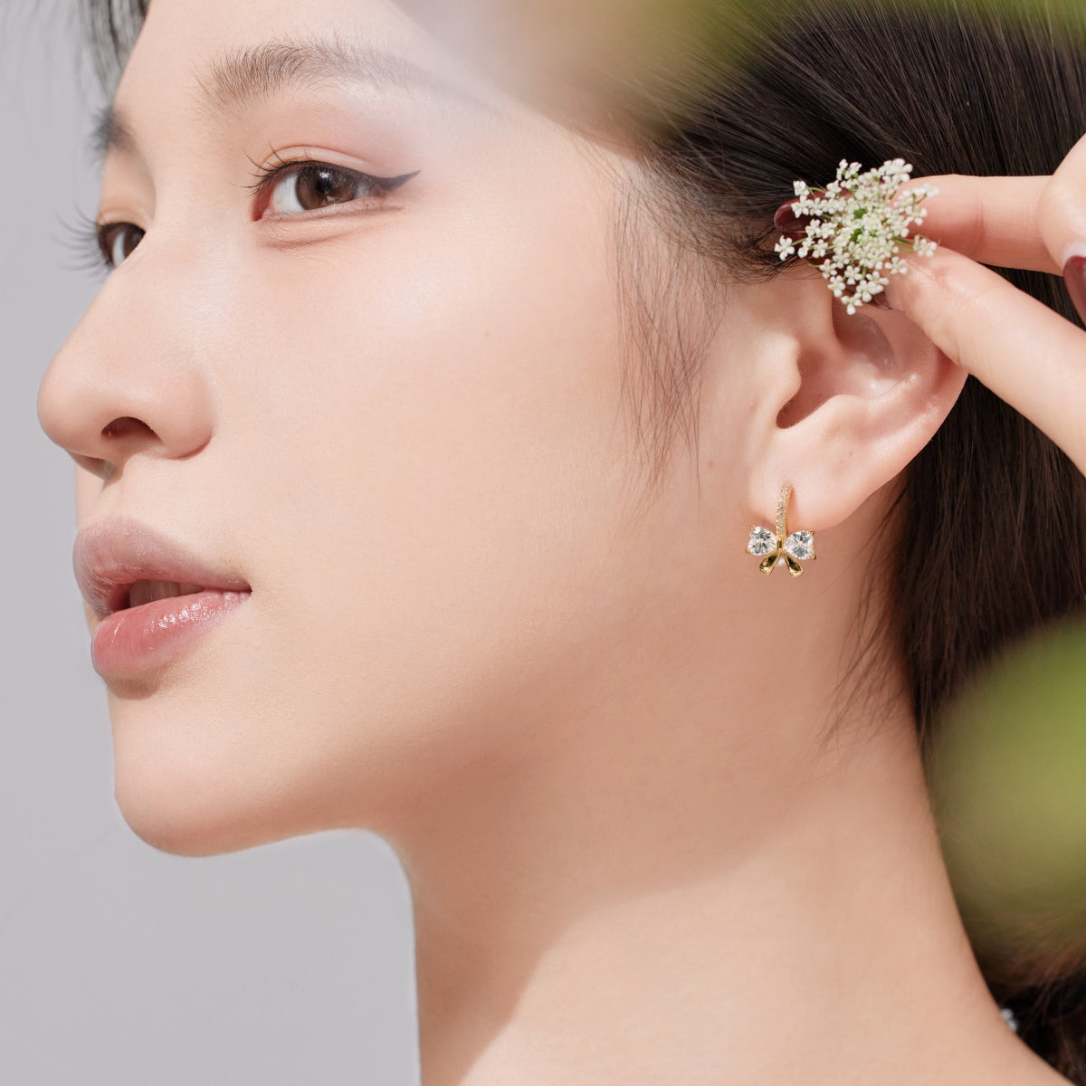 [Olivia Jewelry]Exquisite Earrings With Heart-Shaped Bow Design