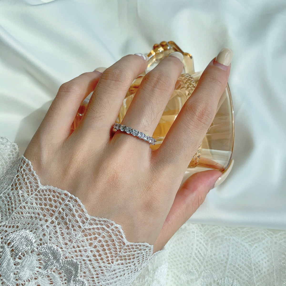 [Olivia Jewelry]Sparkling Round Cut Tennis Ring