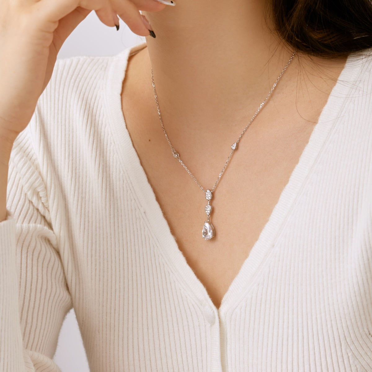 [Olivia Jewelry]Dazzling Pear Cut Necklace
