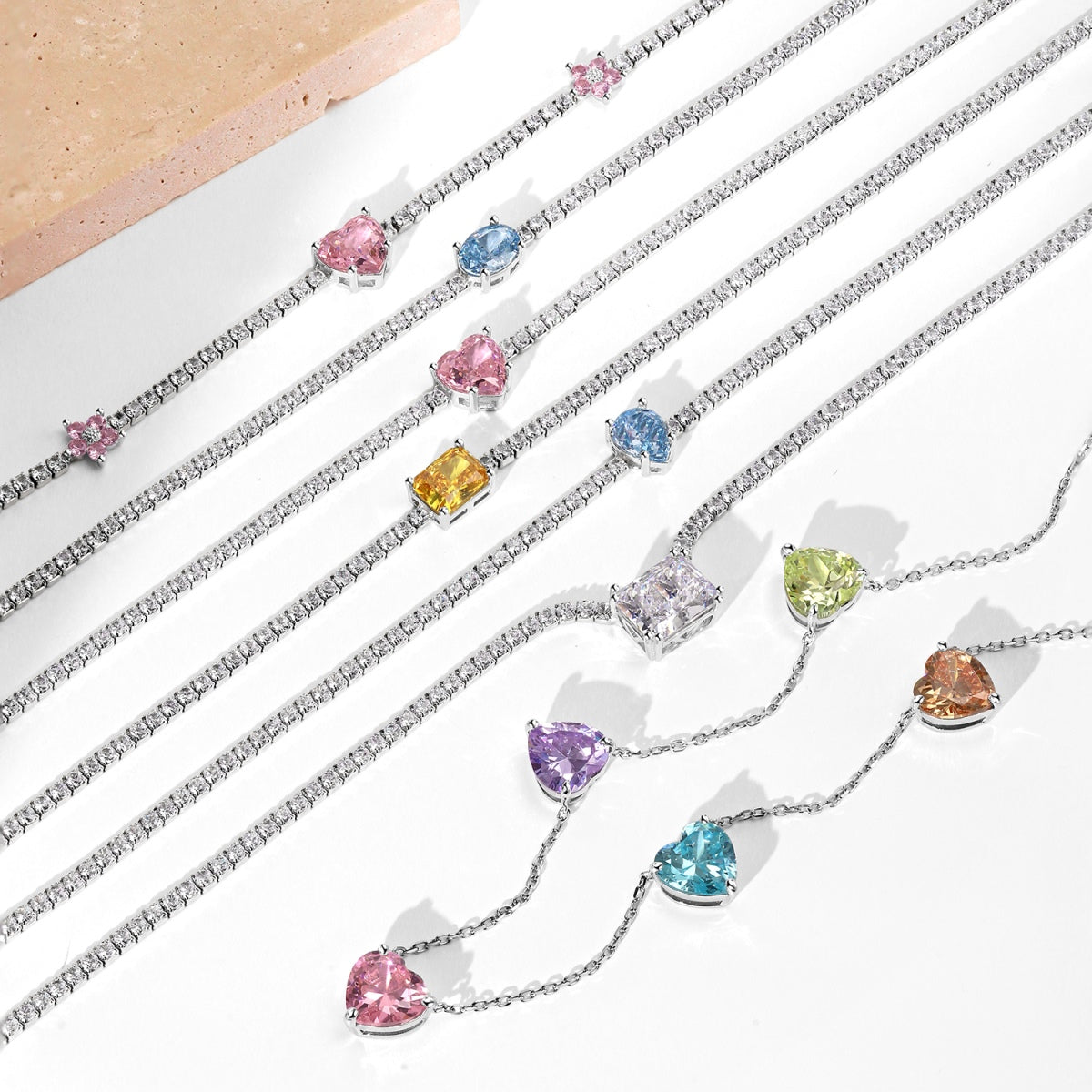 [Olivia Jewelry]Dazzling Pink Heart Flower Necklace