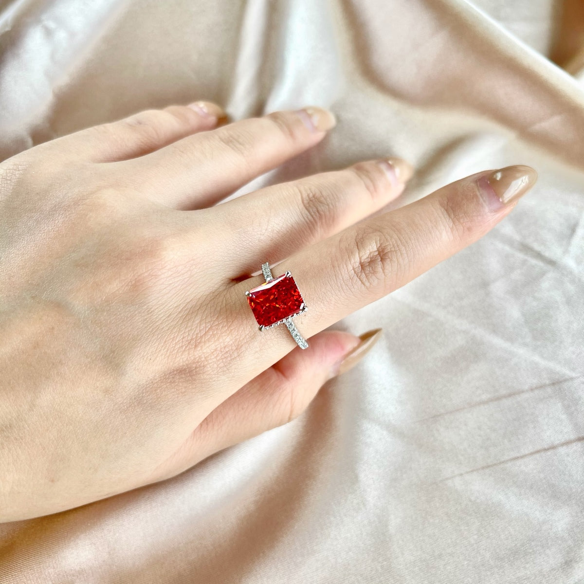 [Olivia Jewelry]4.0 Carat Luxurious Engagement Ring