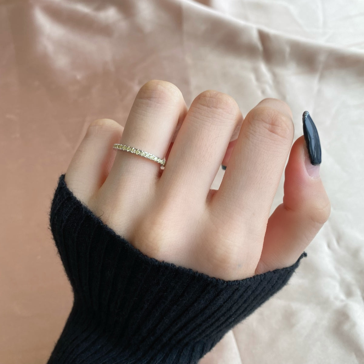 [Olivia Jewelry]Delicate Sparkling Round Cut Daily Ring