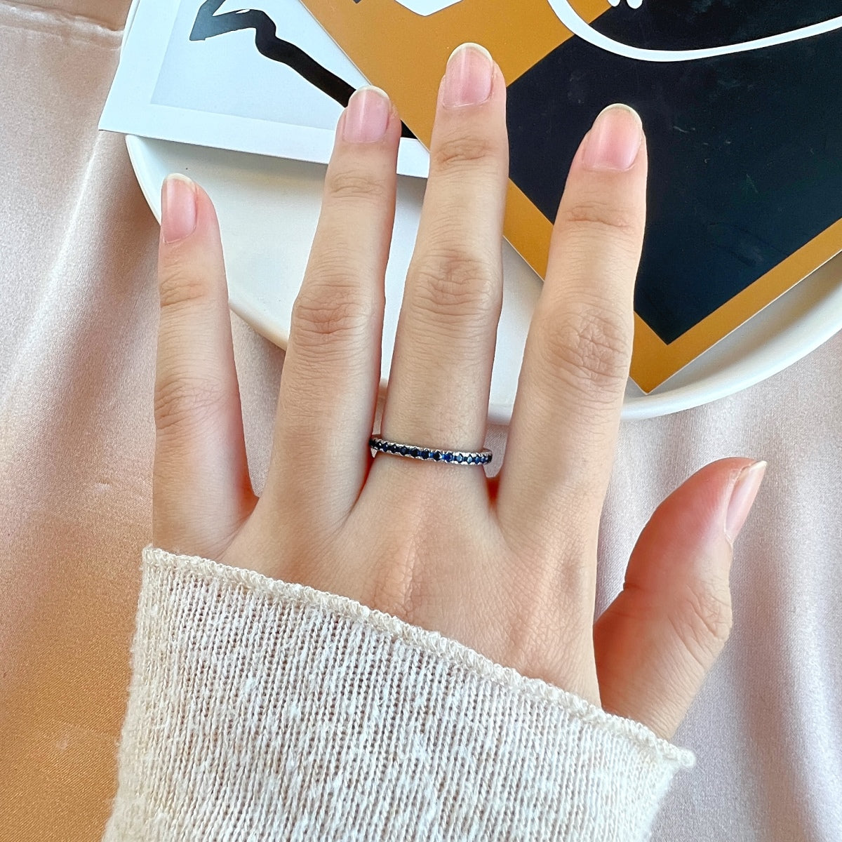 [Olivia Jewelry]Delicate Sparkling Round Cut Daily Ring
