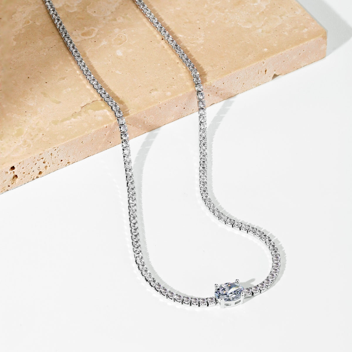 [Olivia Jewelry]1.0 Carat Shining Oval Cut Necklace