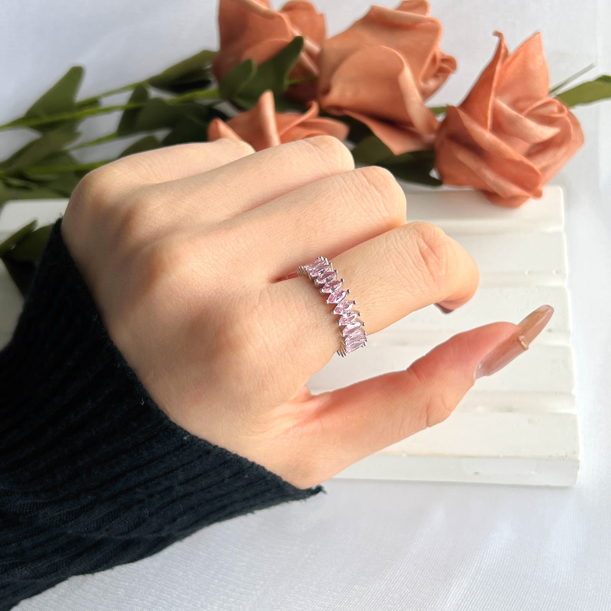 [Olivia Jewelry]Gorgeous Marquise Cut Tennis Ring