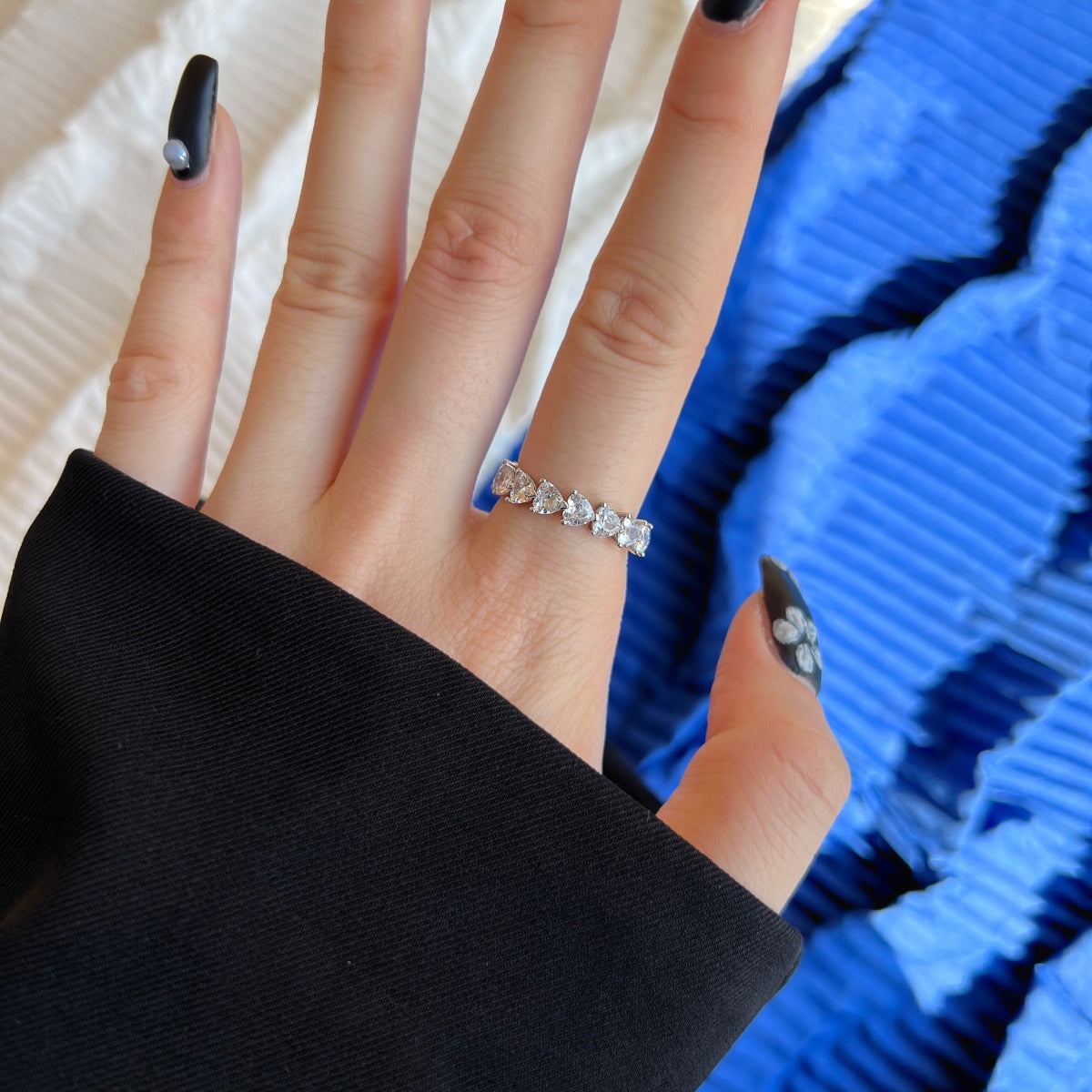 [Olivia Jewelry]0.25 Carat Radiant Romance Heart Cut Lover Ring