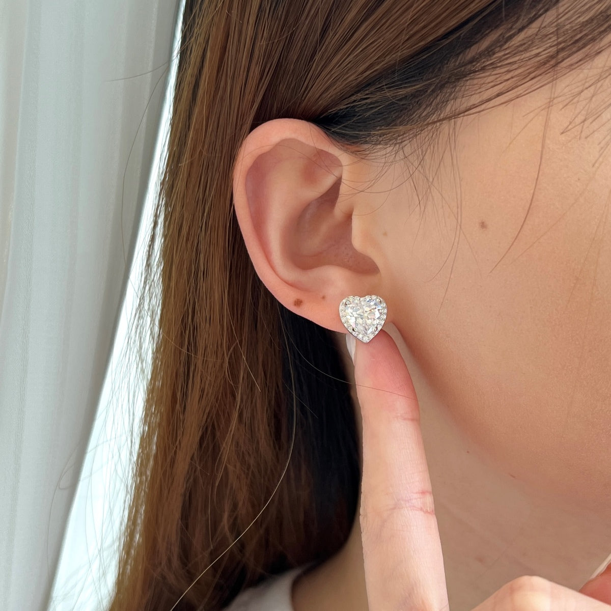 [Olivia Jewelry]Sparkling Heart Shape Lover Earrings