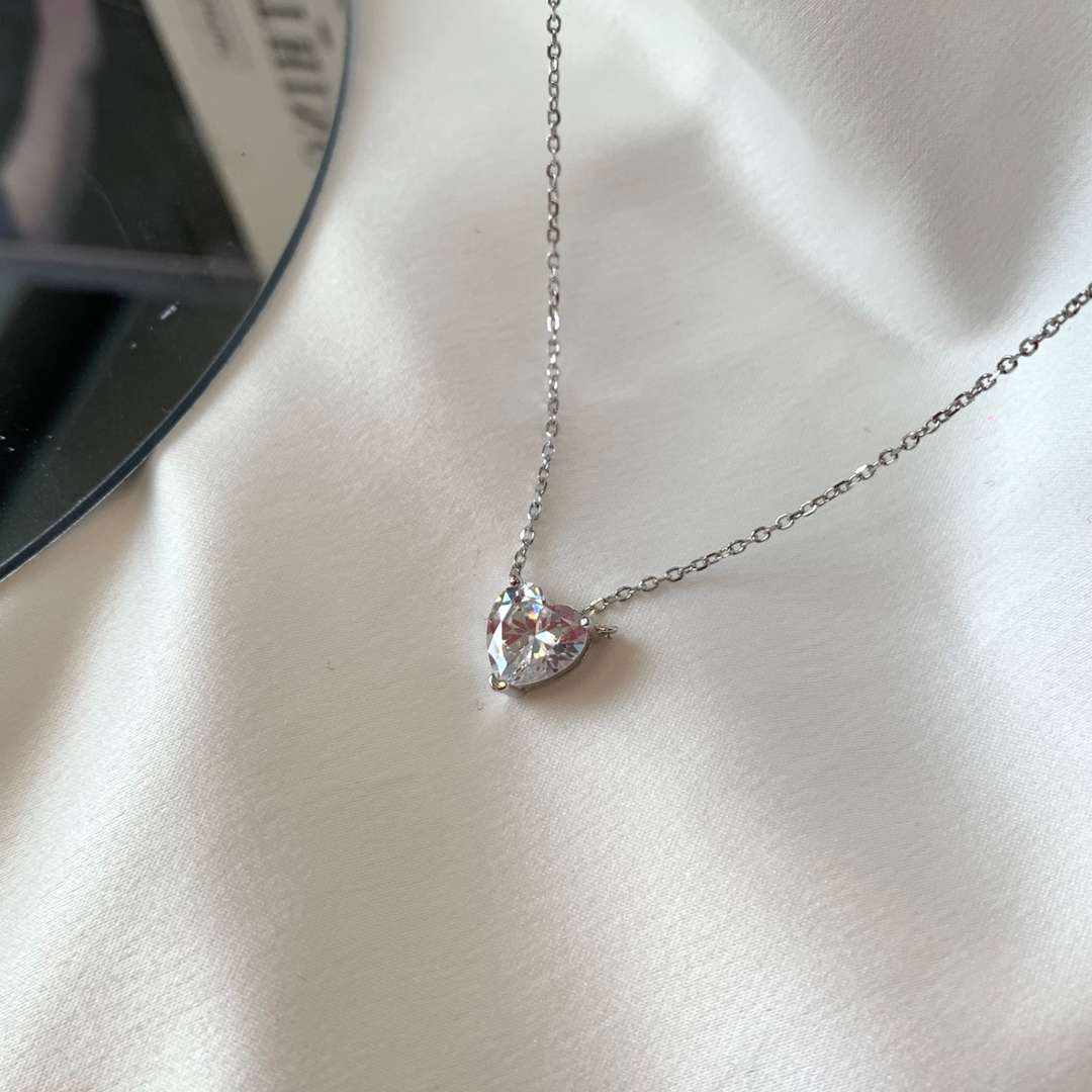 [Olivia Jewelry]Heart Shape Main Stone Pendant Collarbone Necklace