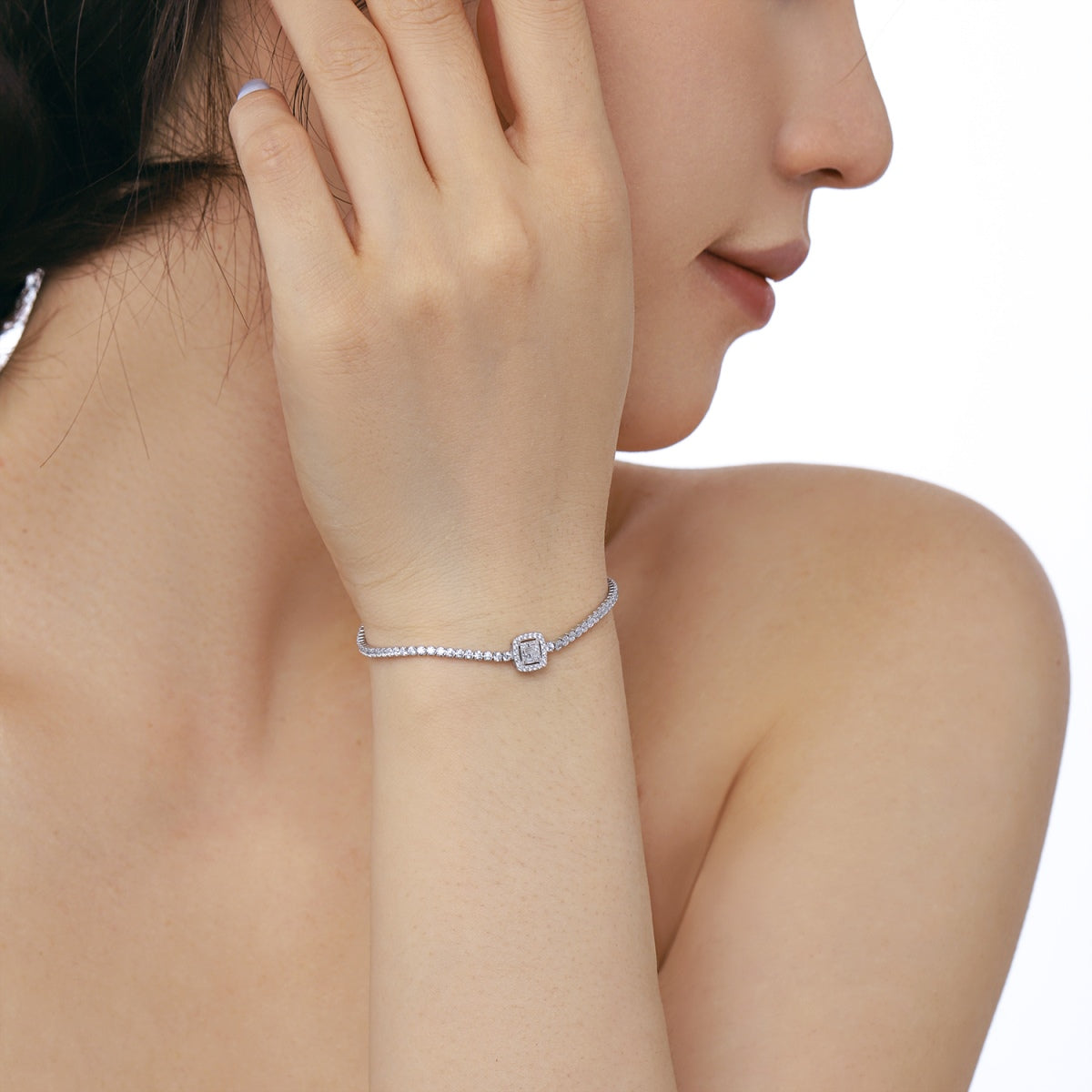 [Olivia Jewelry]Luxurious Dazzling Square Shape Banquet Bracelet