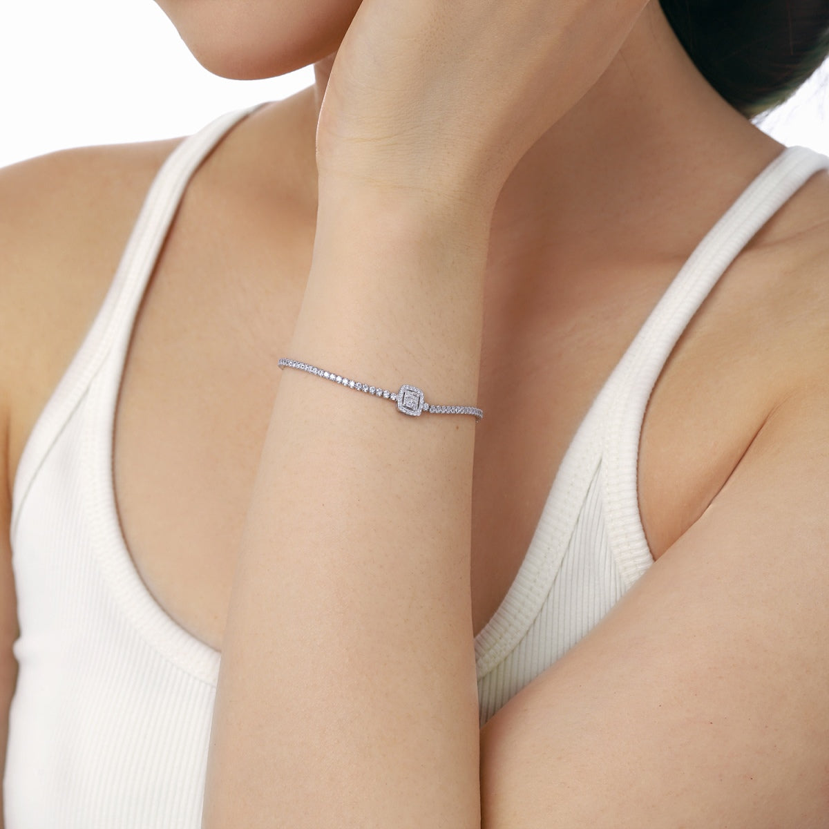 [Olivia Jewelry]Luxurious Dazzling Square Shape Banquet Bracelet