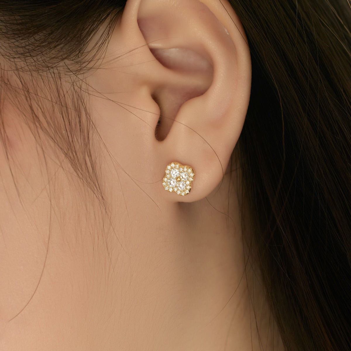 [Olivia Jewelry]Four-Leaf Clover Flower Shaped Earrings
