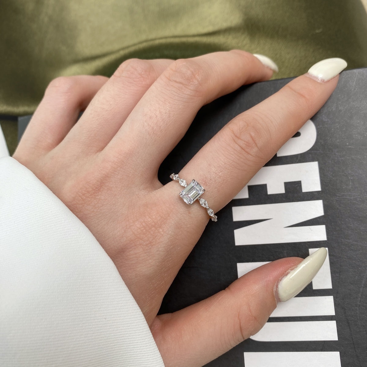 [Olivia Jewelry]1.0 Carat Dainty Resplendent Radiant Cut Daily Ring