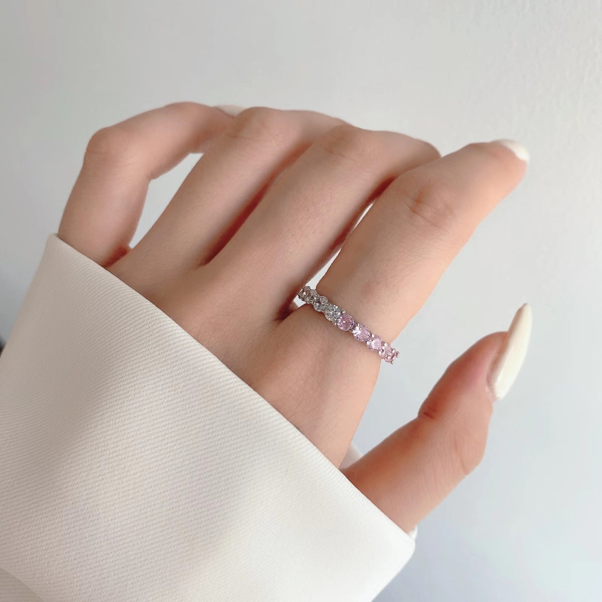 [Olivia Jewelry]Sparkling Round Cut Tennis Ring