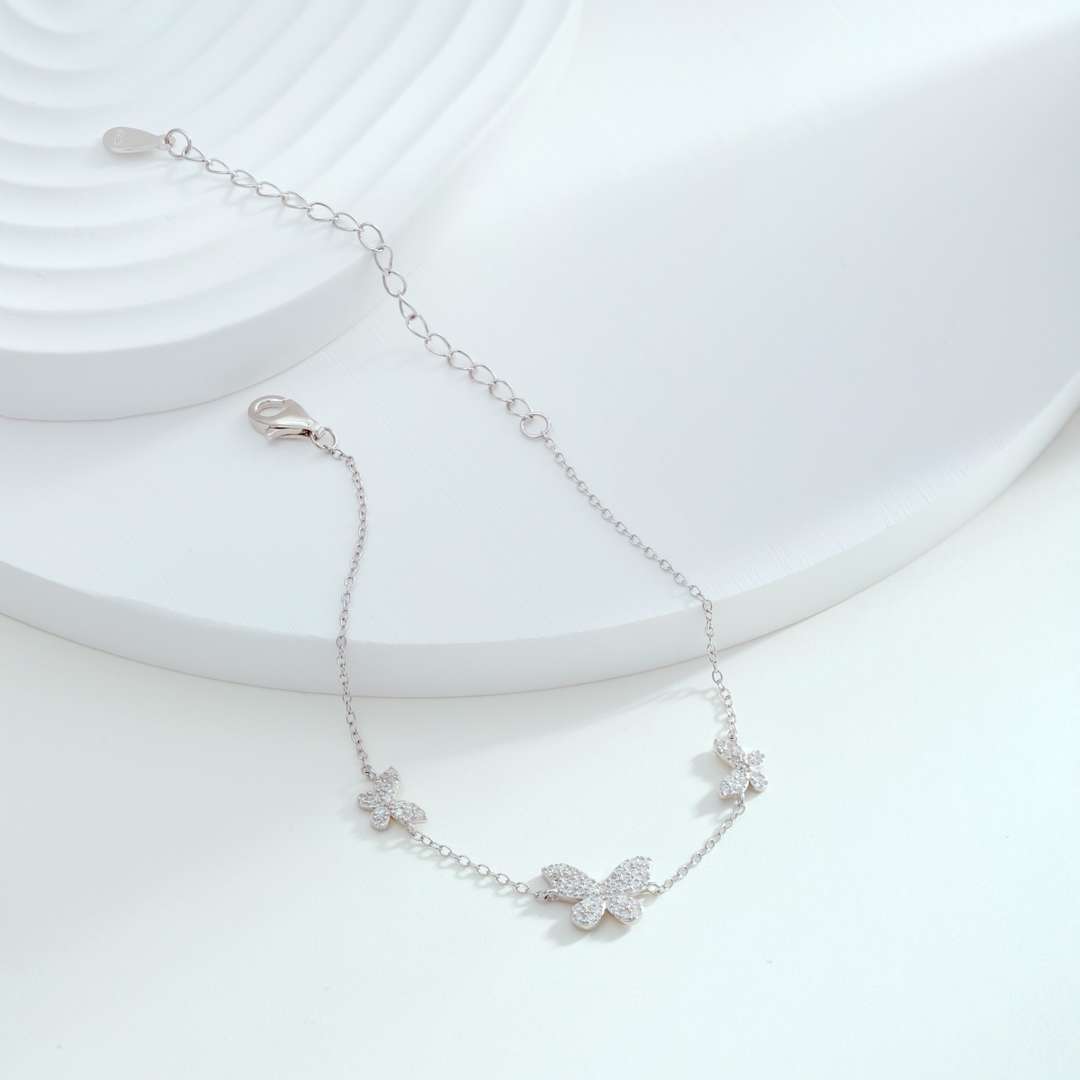 [Olivia Jewelry]Delicate Butterfly Pendant Bracelet