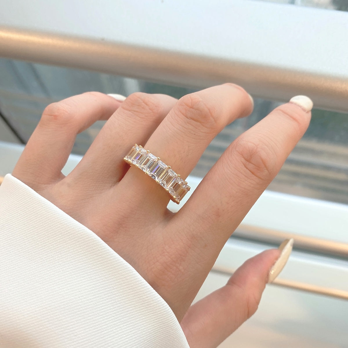 [Olivia Jewelry]0.75 Carat Elegant Emerald Cut Tennis Ring