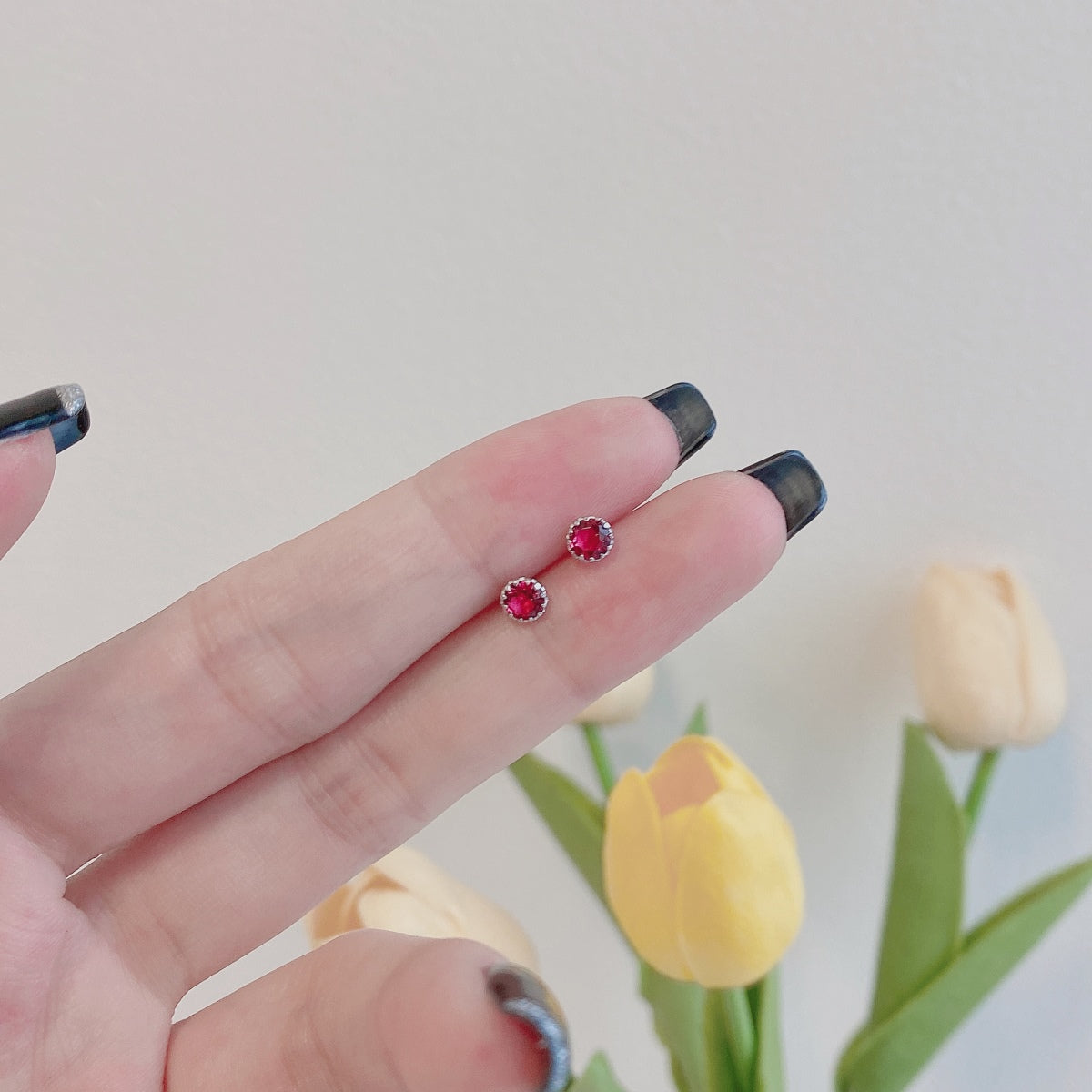 [Olivia Jewelry]Sparkling Colorful Round Shape Earrings