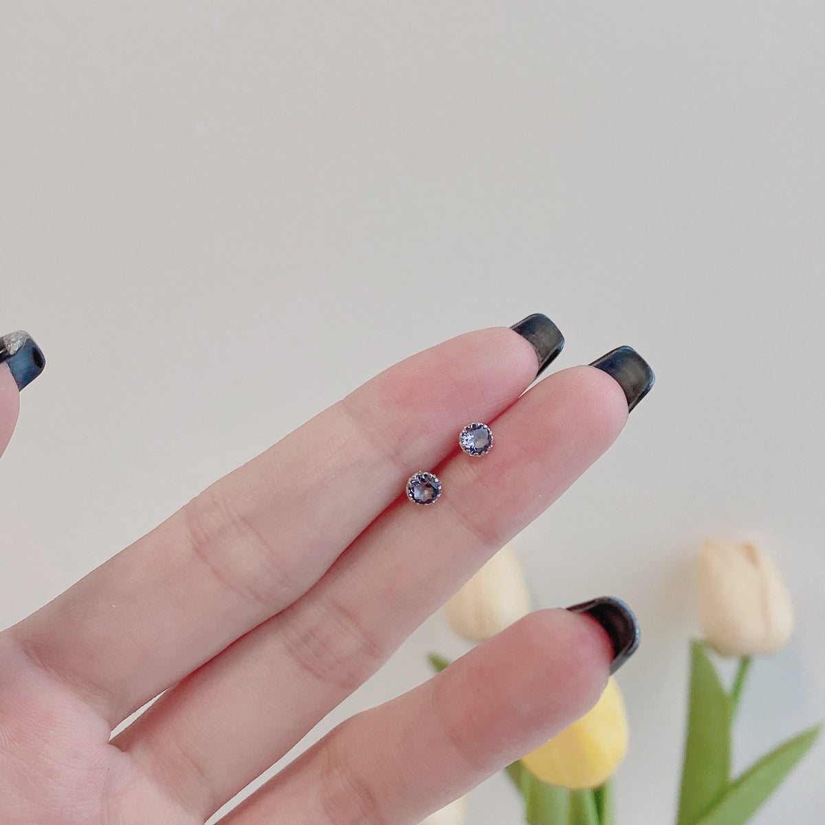 [Olivia Jewelry]Sparkling Colorful Round Shape Earrings