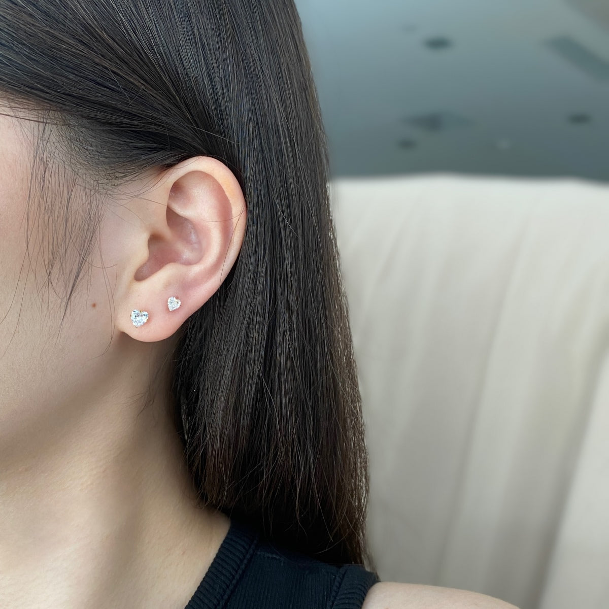 [Olivia Jewelry]Sparkling Heart Shaped Simple Earrings