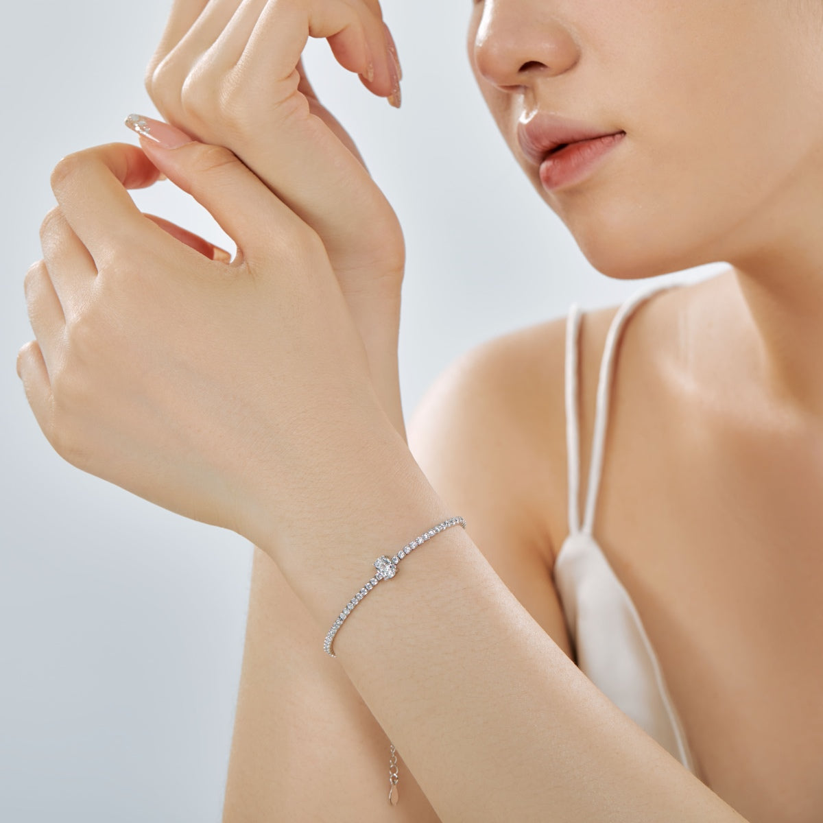 [Olivia Jewelry]0.75 Carat Exquisite Oval Cut Daily Bracelet