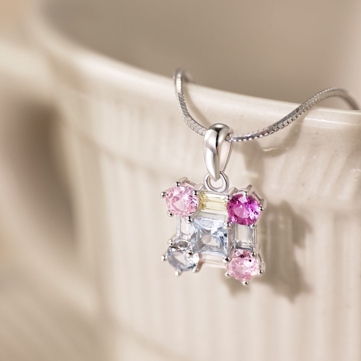 [Olivia Jewelry]Gorgeous Multi Colorful Necklace