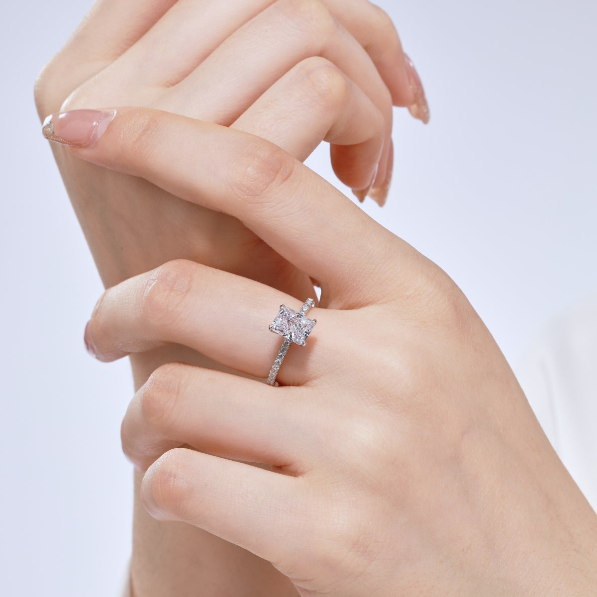 [Olivia Jewelry]2.0 Carat Dazzling Sparkling Radiant Cut Party Ring