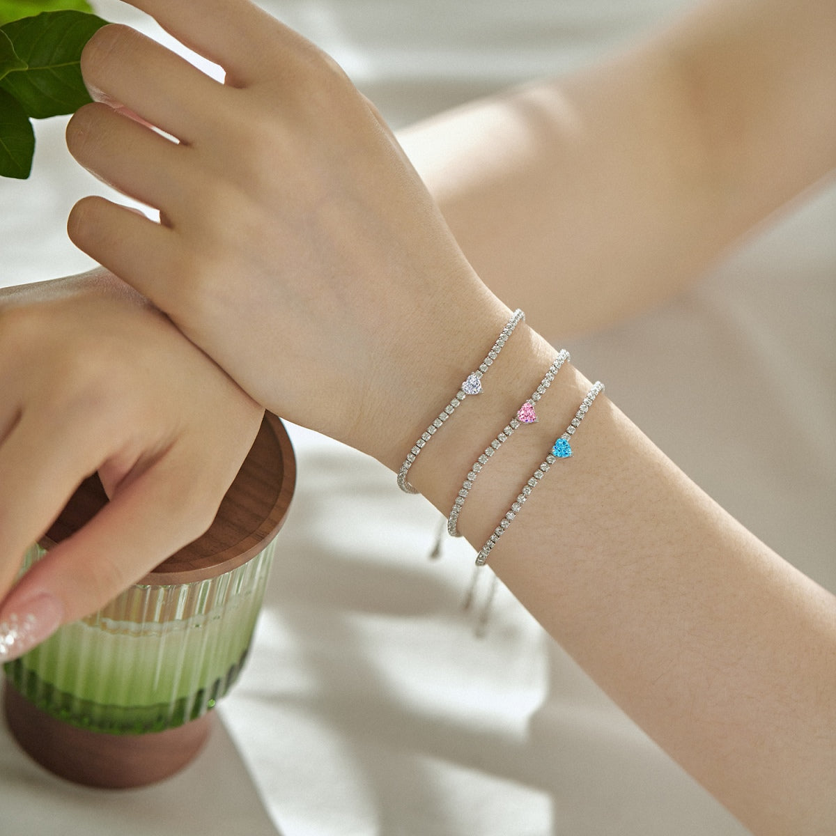 [Olivia Jewelry]0.5 Carat Elegant Romantic Heart Shape Lover Bracelet