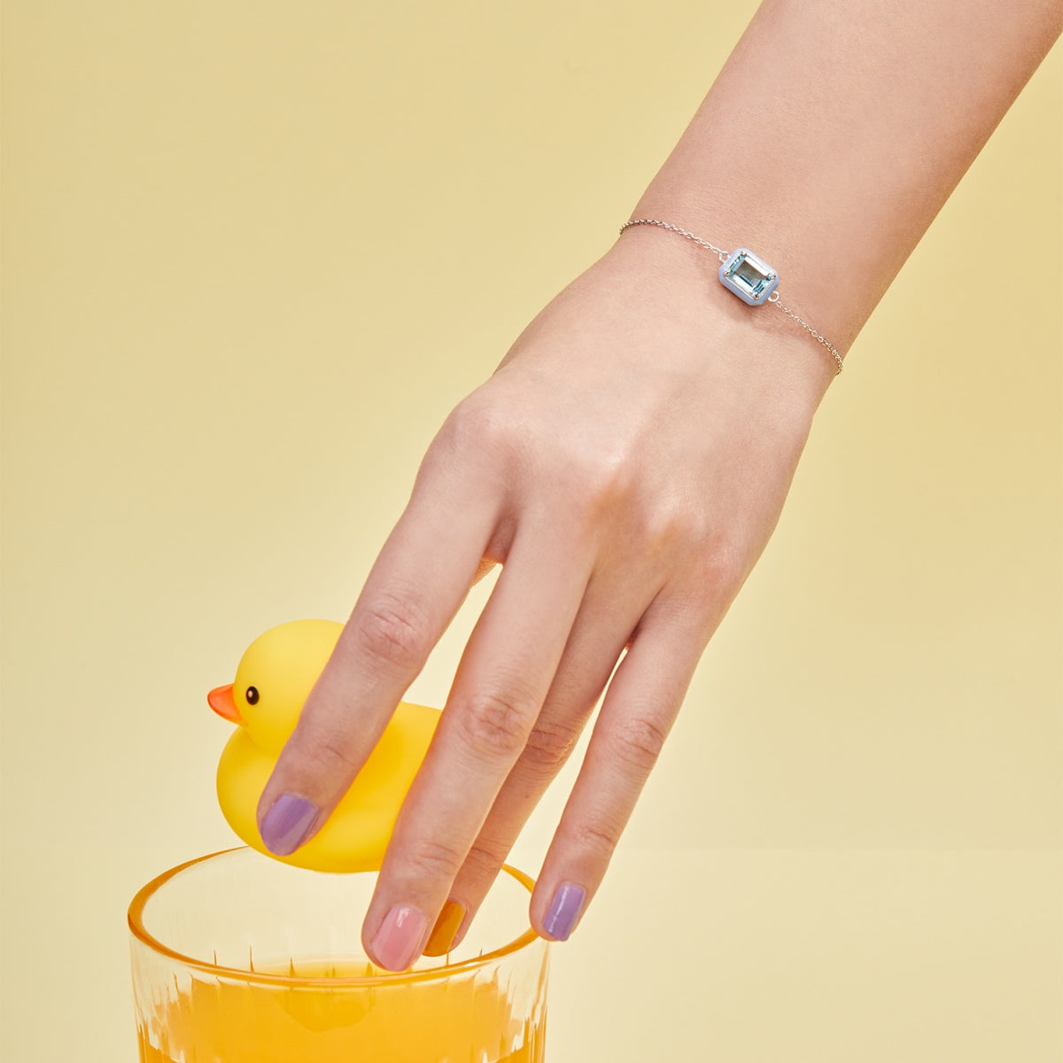 [Olivia Jewelry]2.0 Carat Sparkling Colorful Emerald Cut Daily Bracelet