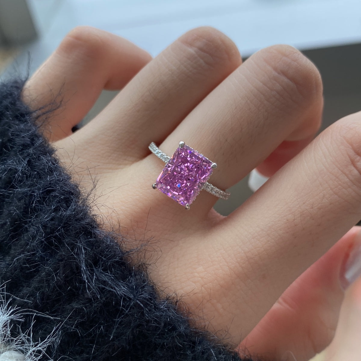 [Olivia Jewelry]4.0 Carat Luxurious Engagement Ring