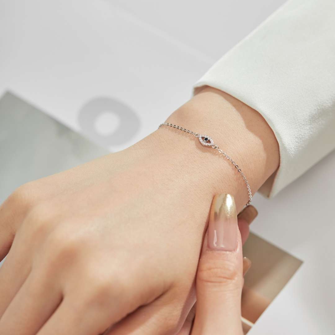 [Olivia Jewelry]Evil Eye Shape Necklace