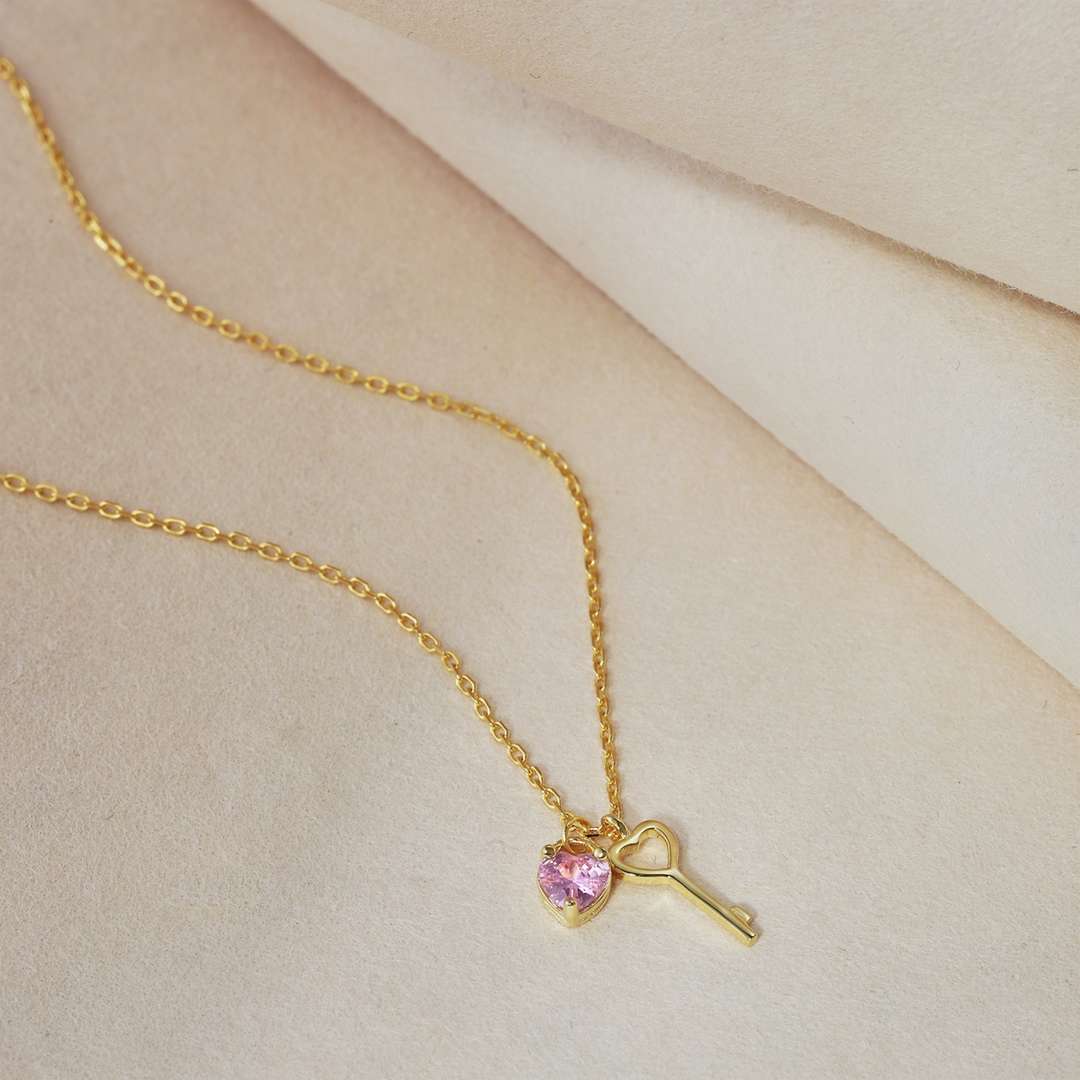 [Olivia Jewelry]Unique Heart Shape Key Pendent Necklace