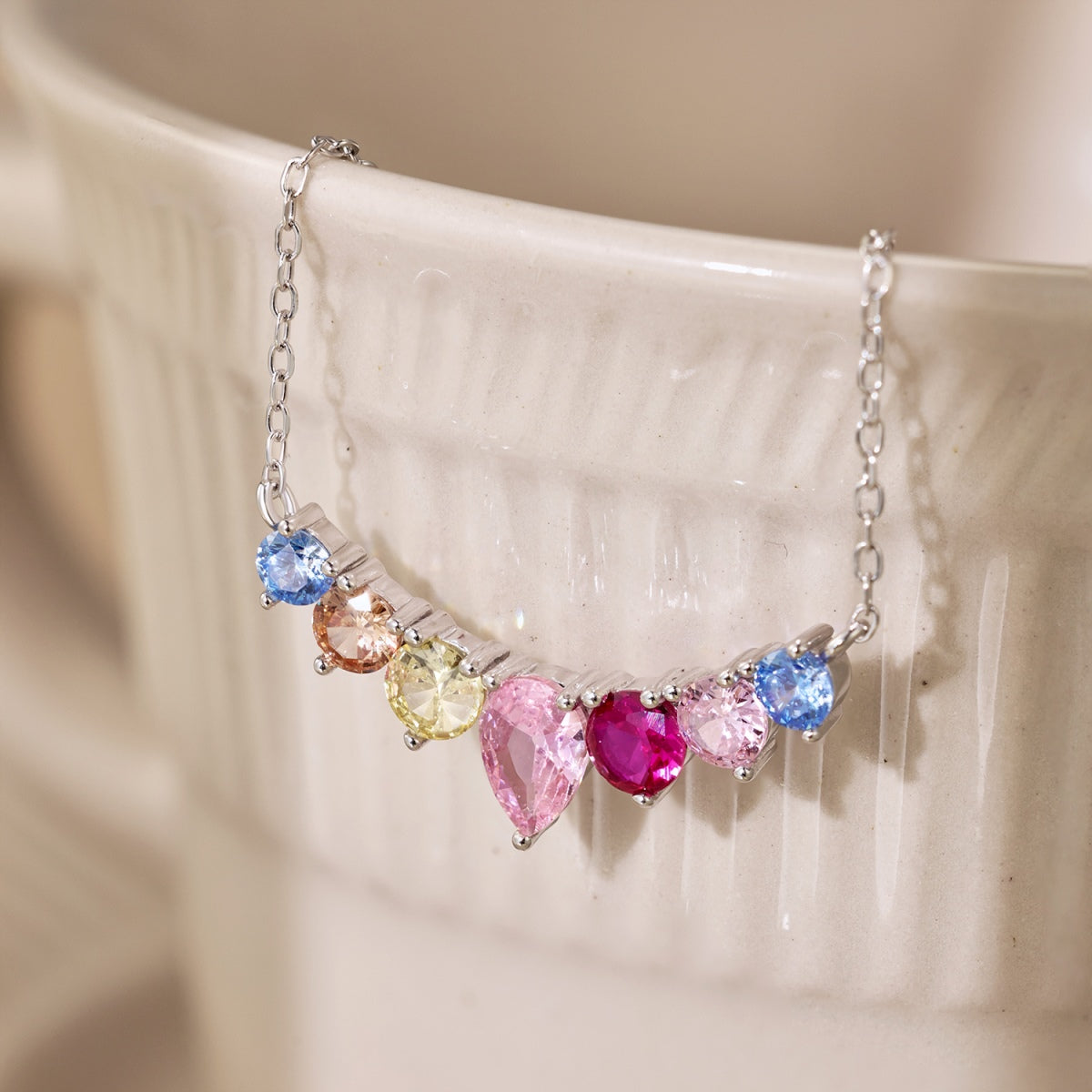[Olivia Jewelry]Dainty Colorful Heart Necklace