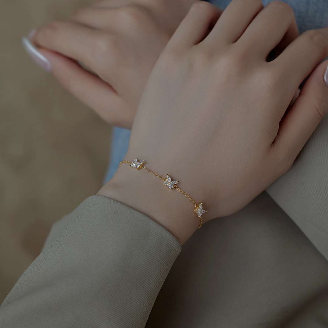 [Olivia Jewelry]Radiant Butterfly Shape Necklace