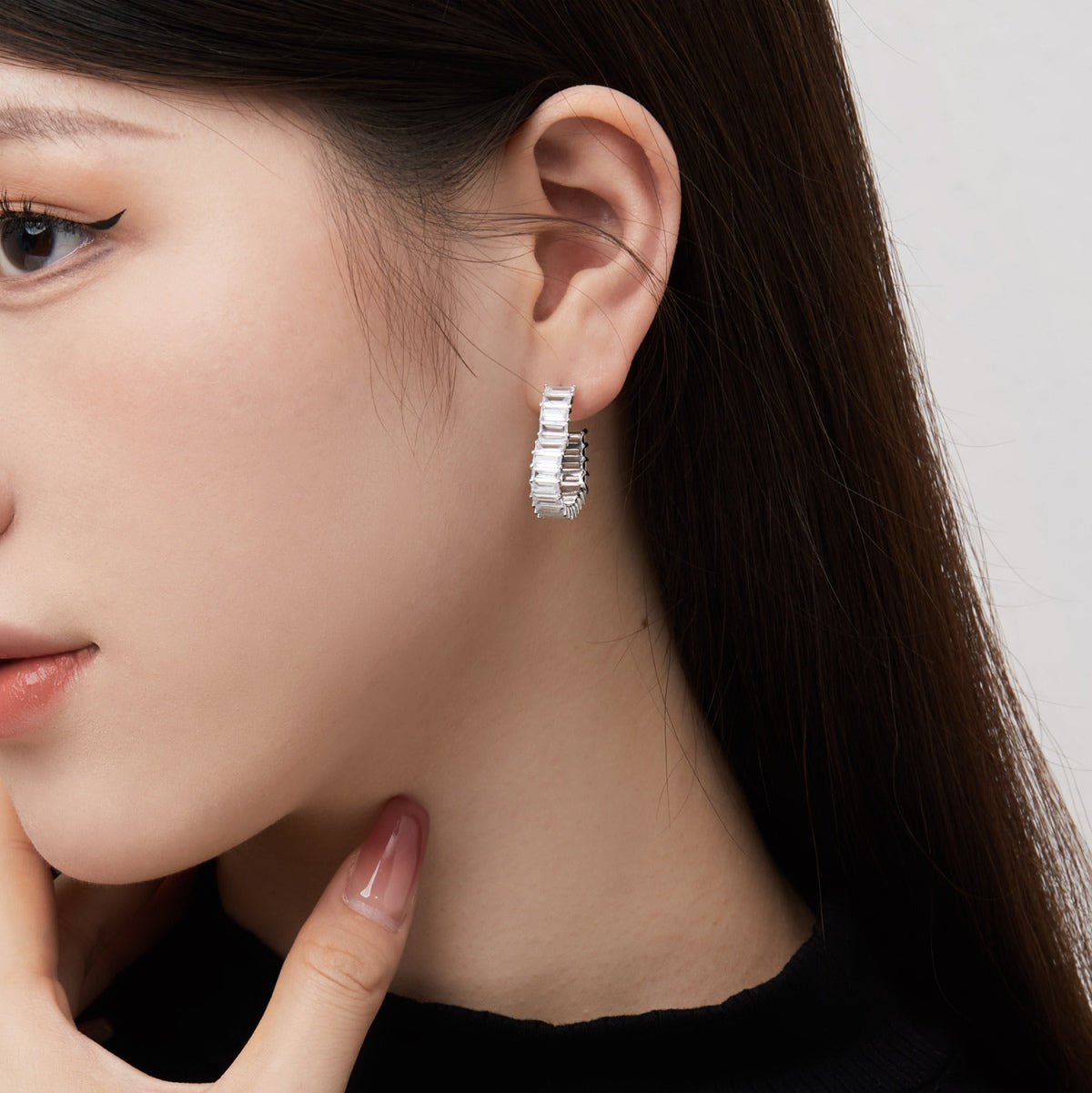 [Olivia Jewelry]Radiant Heart Cutout Earrings