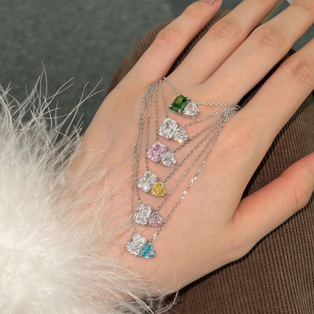 [Olivia Jewelry]Dazzling Square & Heart Shape Necklace