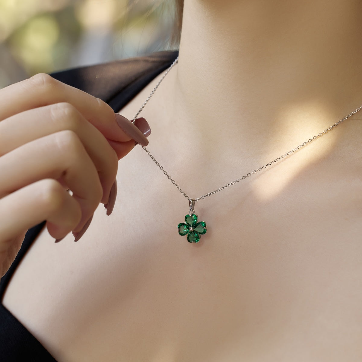 [Olivia Jewelry]Heart-Shaped Four-Leaf Clover Bead Necklace