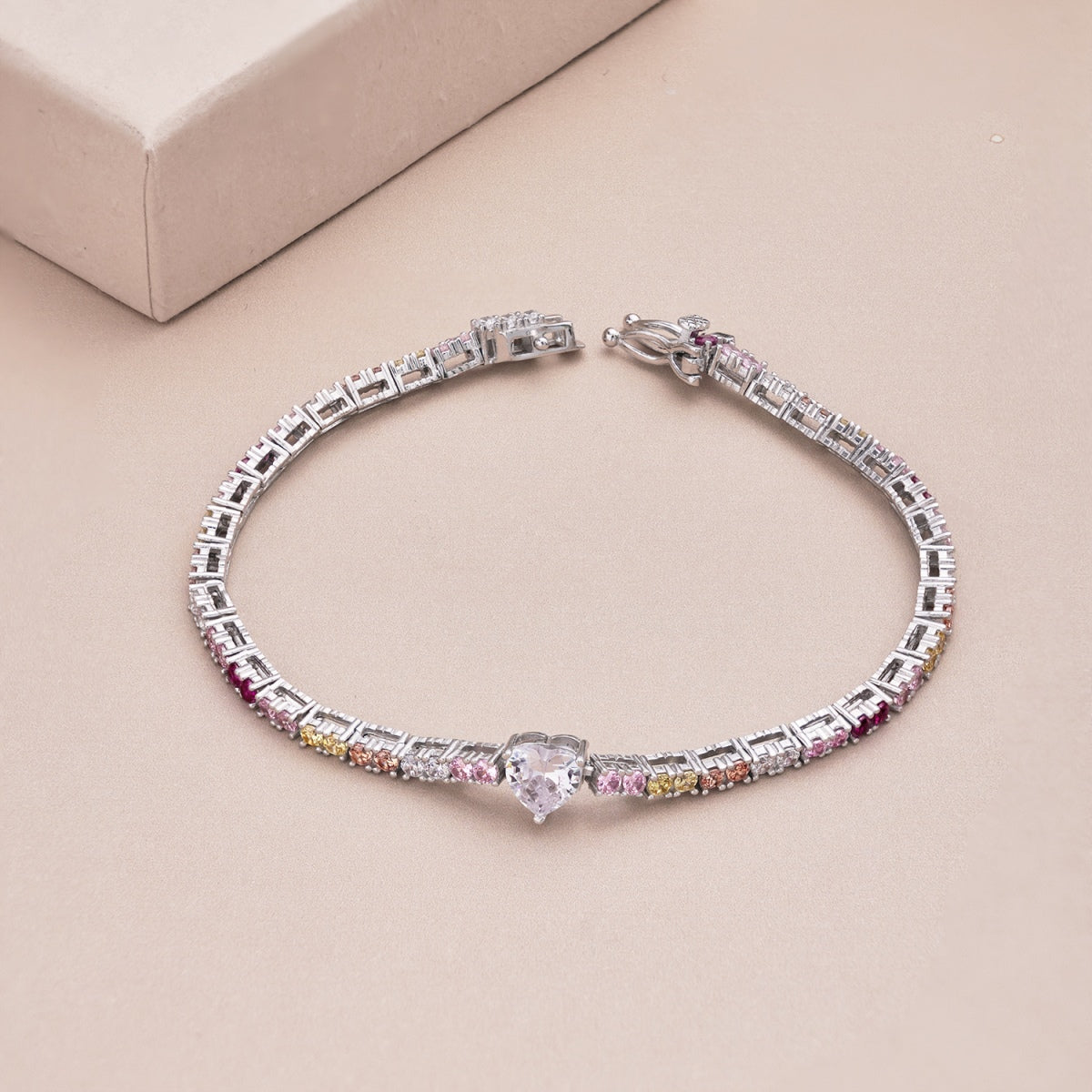 [Olivia Jewelry]Delicate Romantic Heart Shape Lover Bracelet