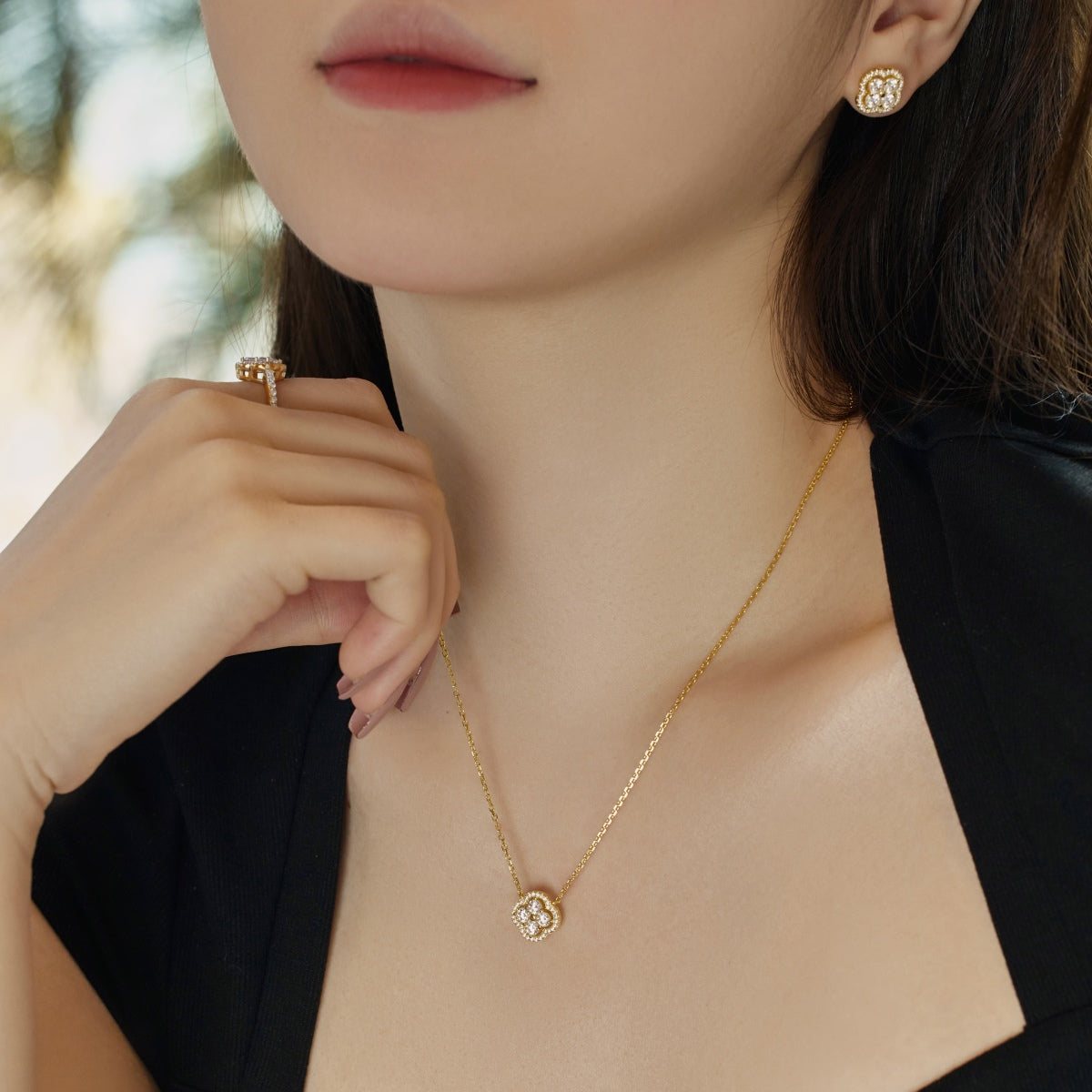 [Olivia Jewelry]Exquisite Necklace With Four-Leaf Clover Flower Design