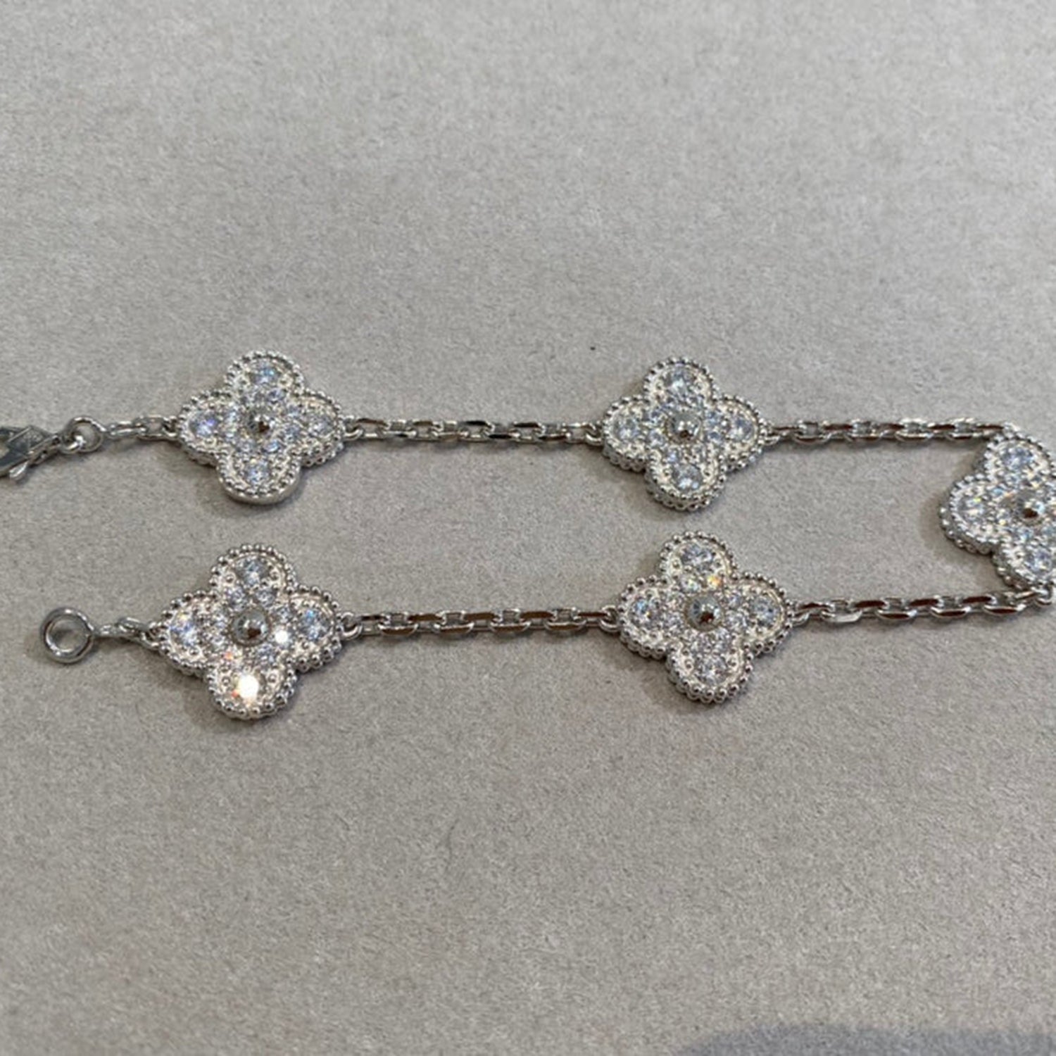 [Olivia JW]CLOVER 5 MOTIFS  DIAMOND BRACELET SILVER