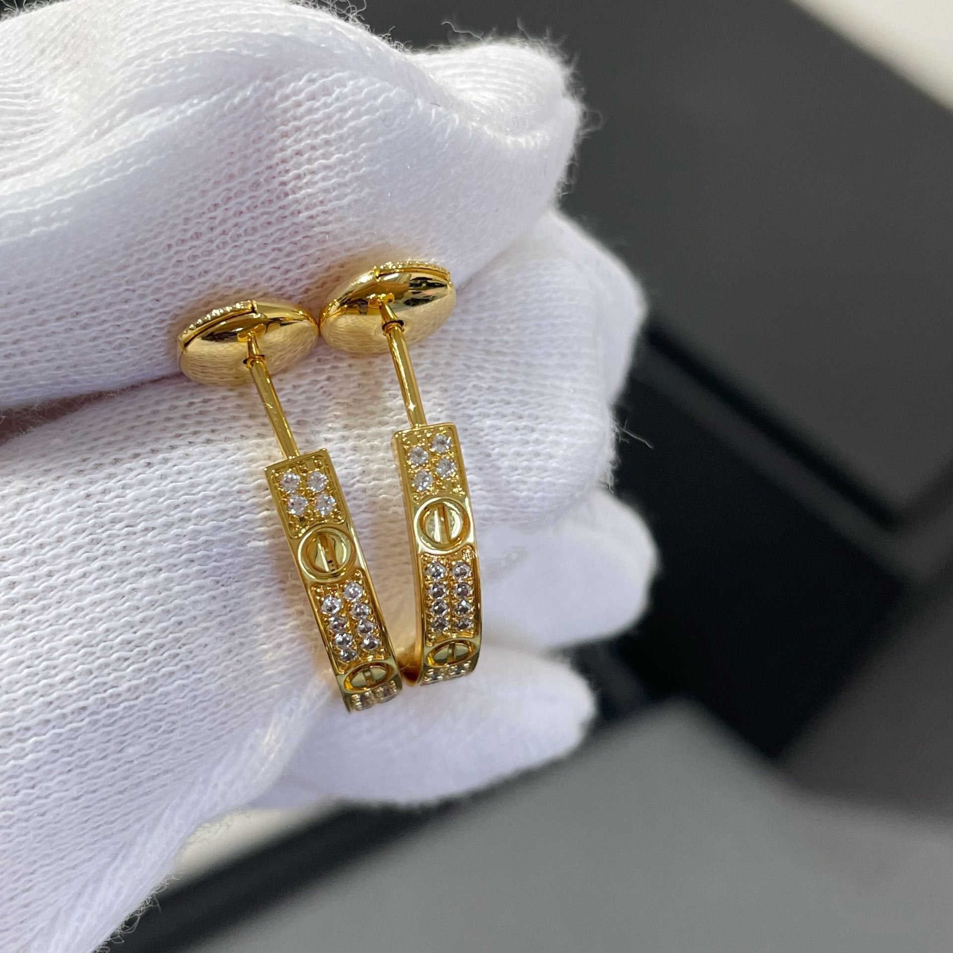 [Olivia Jewelry]LOVE DIAMOND GOLD HOOP EARRINGS