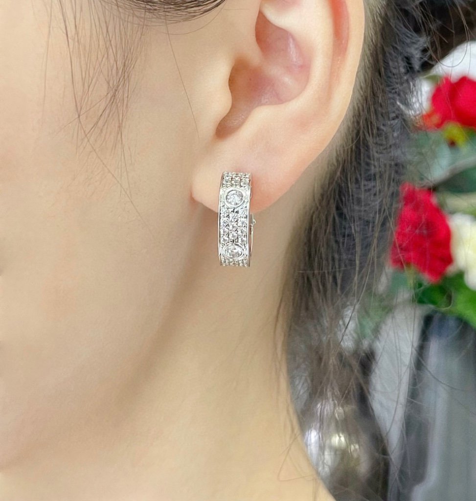 [Olivia Jewelry]LOVE 5.5MM DIAMOND PAVED EARRINGS