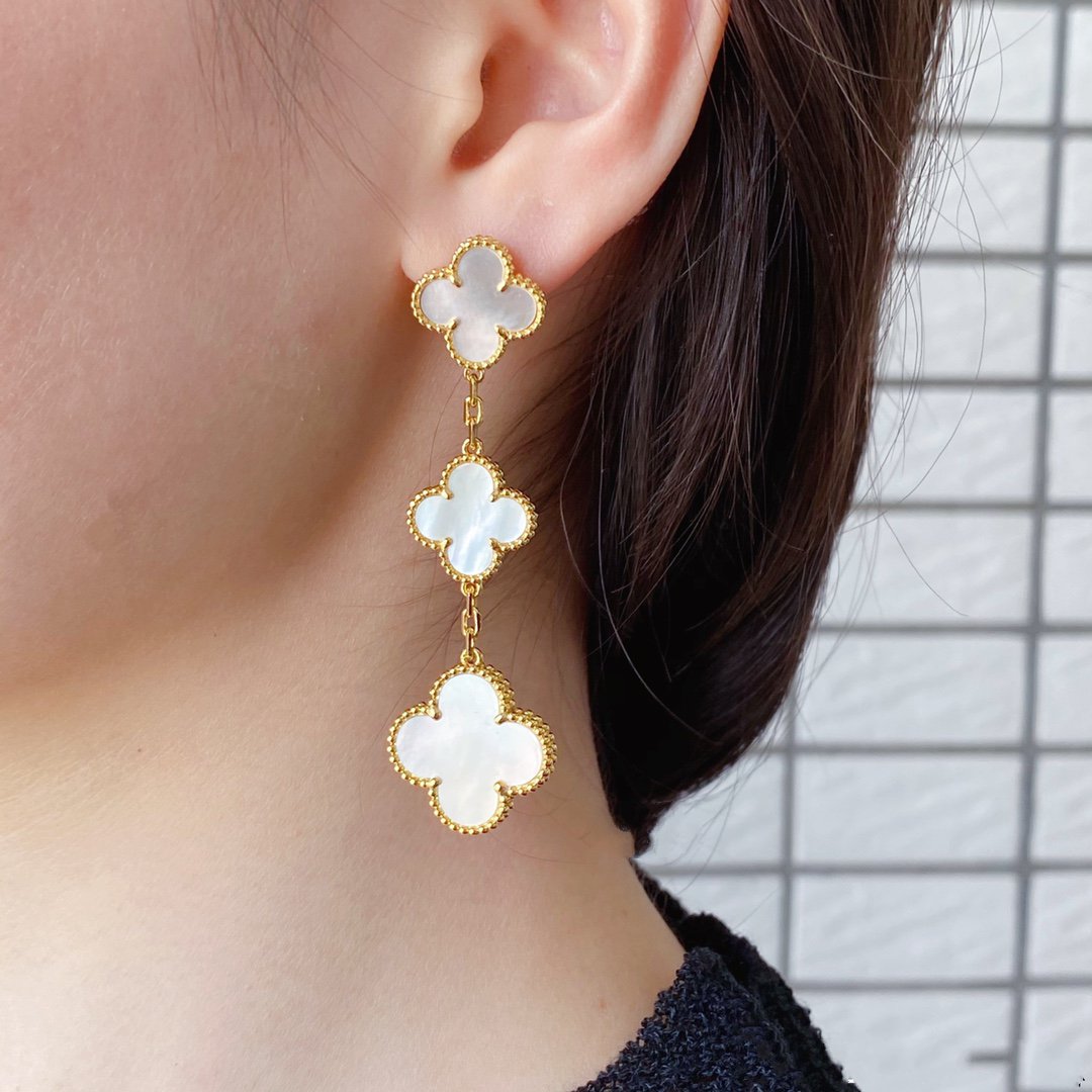 [Olivia Jewelry]CLOVER MOP 3 MOTIFS GOLD EARRINGS