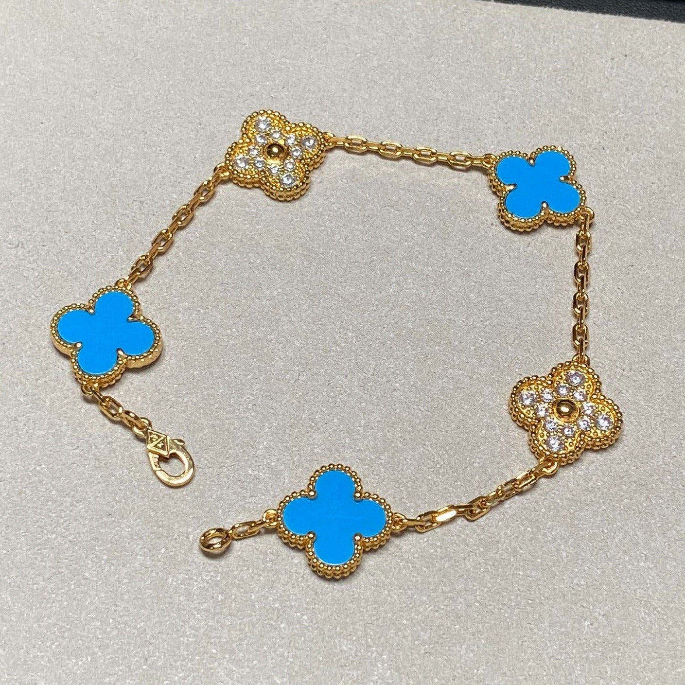 [Olivia JW]CLOVER 5 MOTIF BLUE CHALCEDONY DIAMOND GOLD BRACELET