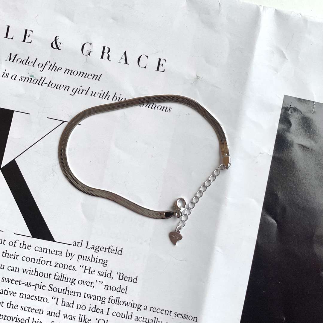 [Olivia Jewelry]Flat Snake Bone Chain Blade Necklace