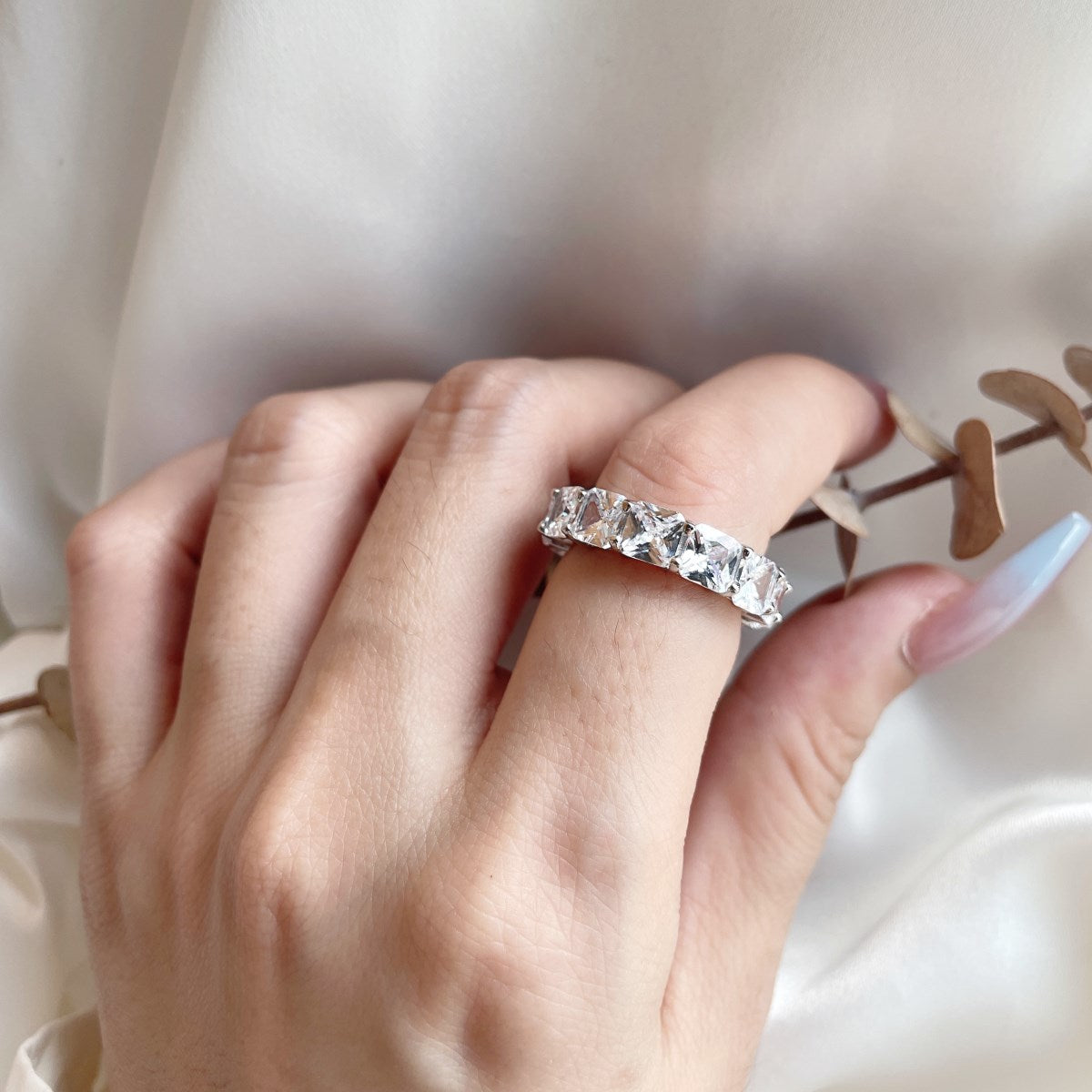 [Olivia Jewelry]Elegant Princess Cut Tennis Ring