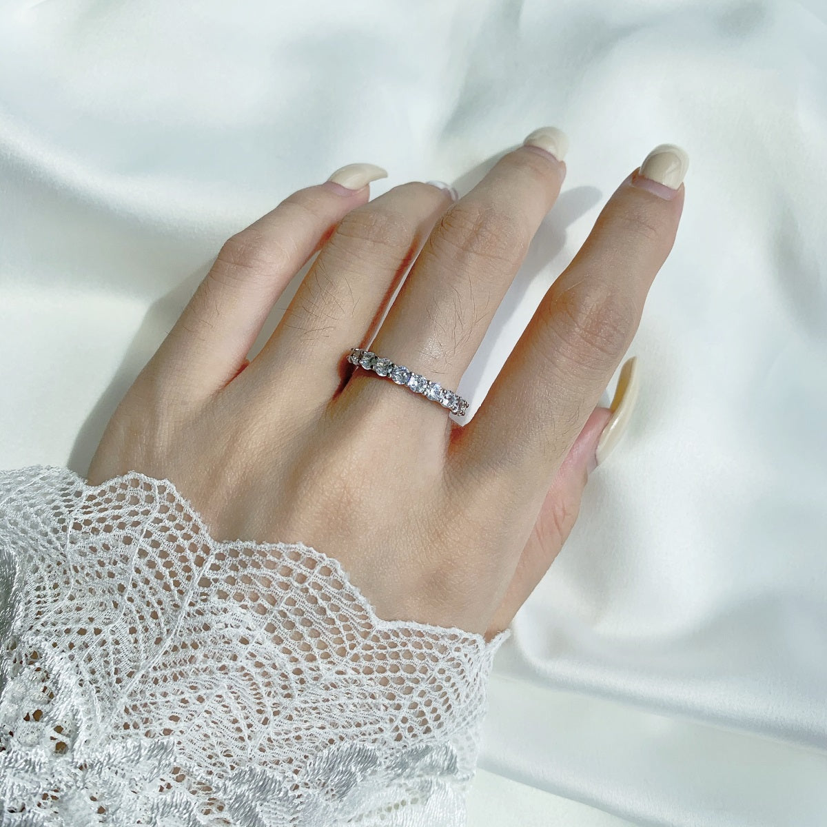 [Olivia Jewelry]Sparkling Round Cut Tennis Ring