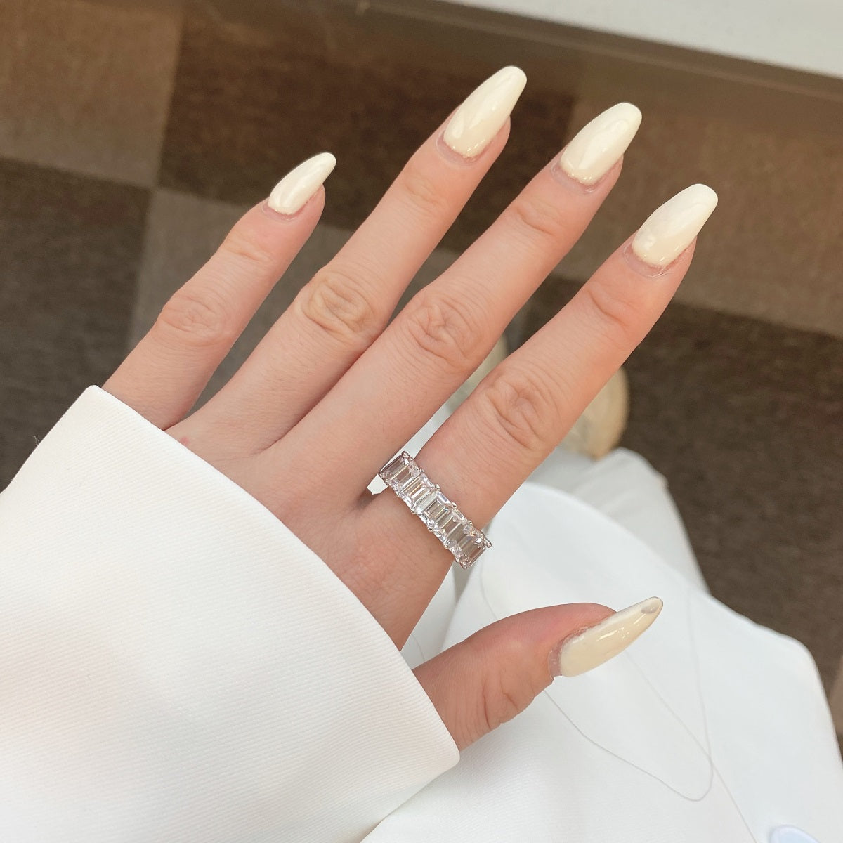 [Olivia Jewelry]0.75 Carat Elegant Emerald Cut Tennis Ring