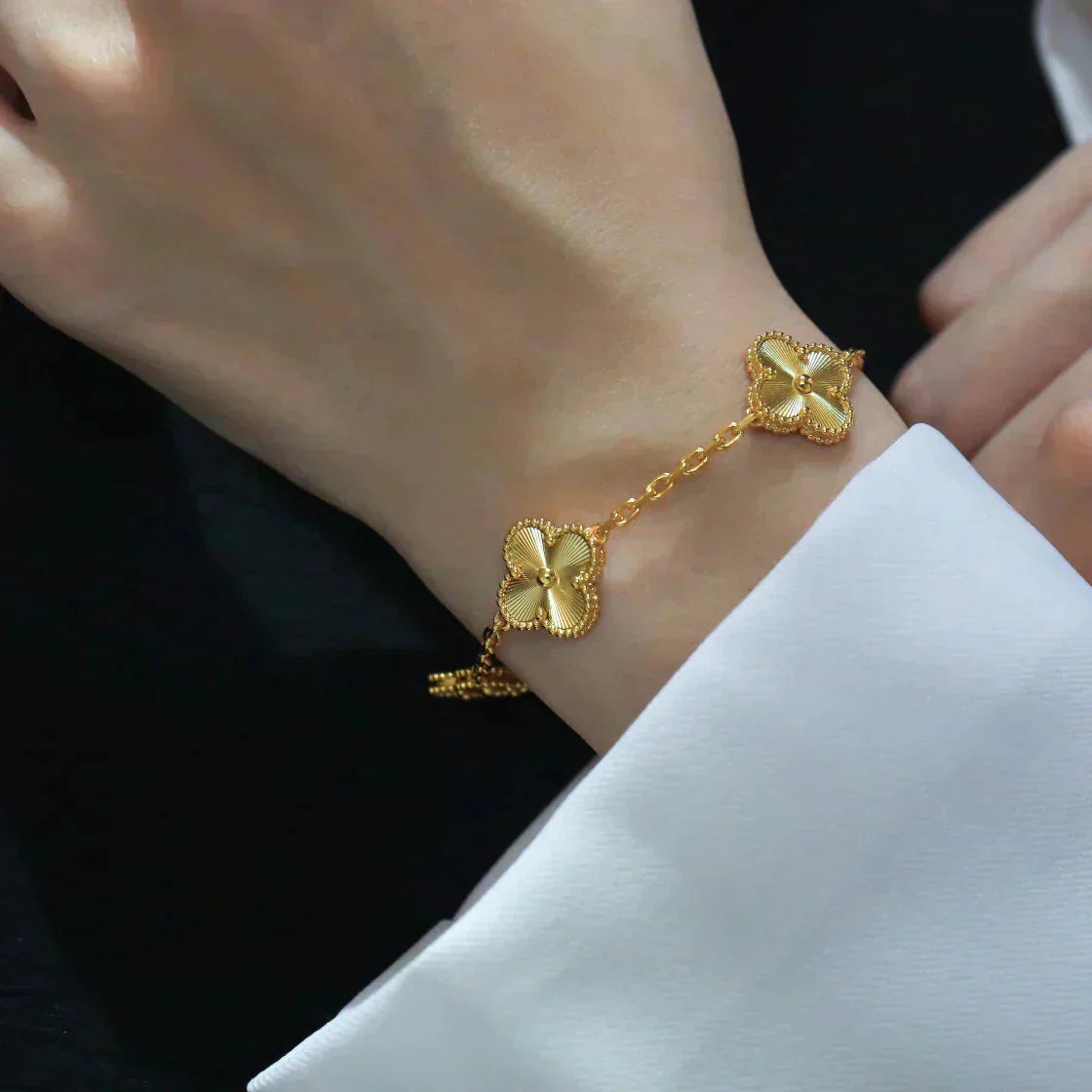 [Olivia JW]CLOVER 5 FLOWERS LASER BRACELET