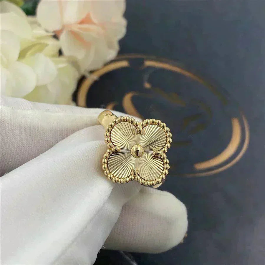 [Olivia Jewelry]CLOVER GOLD RING